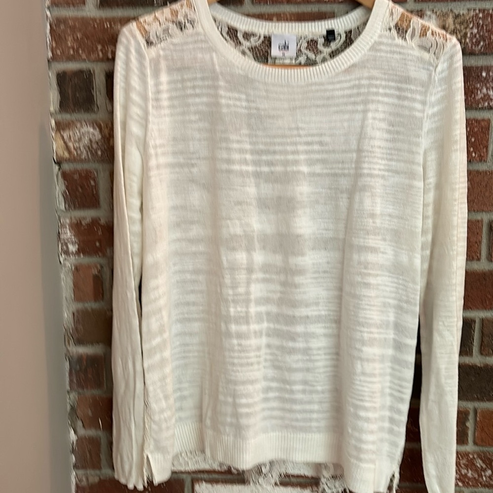 Cabi Sophia Sweater / Size Medium